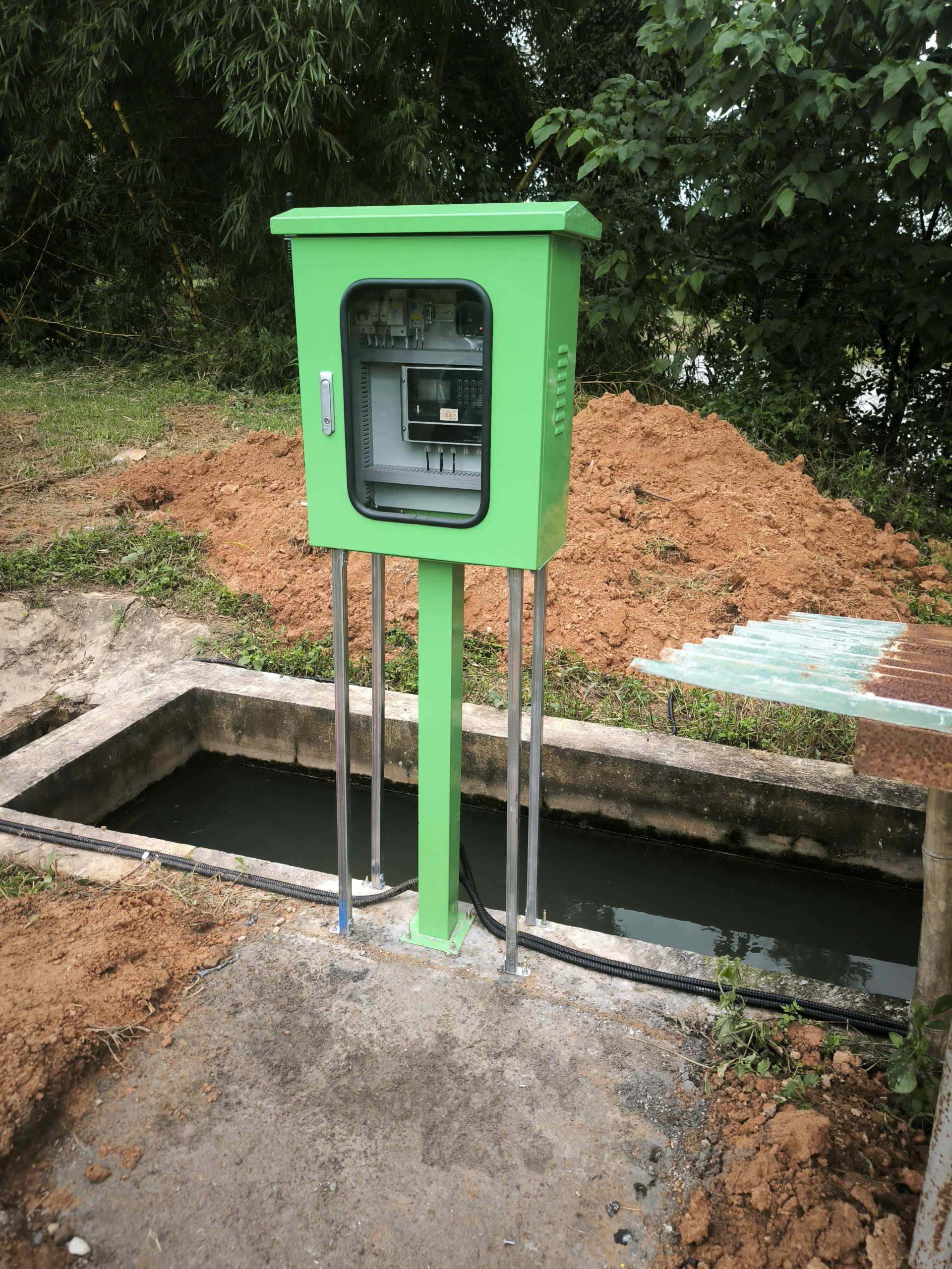 Thiết bị hệ thống quan trắc nước thải tự động